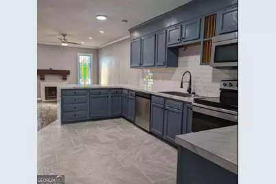 95 Willowick Drive, Lithonia, GA 30038 - Photo 5