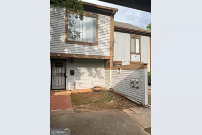 95 Willowick Drive, Lithonia, GA 30038 - Photo 1