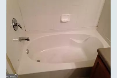 631 Sycamore Drive, Jonesboro, GA 30238 - Photo 9