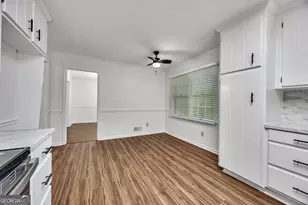 279 Heck Rd NE, Kennesaw, GA 30144 - Photo 13