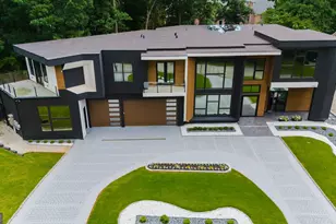 2401 NE Greenglade, Atlanta, GA 30345 - Photo 3