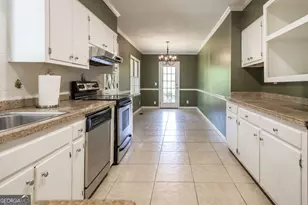 1109 Cherokee Cir, Waycross, GA 31501 - Photo 9