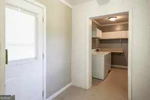 1109 Cherokee Cir, Waycross, GA 31501 - Photo 19