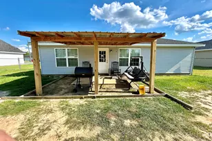211 Twinn Lakes Dr, Baxley, GA 31513 - Photo 33