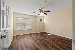 3323 Castleberry Vil Circle, Cumming, GA 30040 - Photo 15