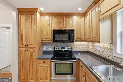 9178 Skitts Mountain Drive, Lula, GA 30554 - Photo 19