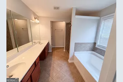 5775 Sterling Court, Cumming, GA 30040 - Photo 17
