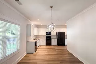 239 Stonecreek Bnd, Monroe, GA 30655 - Photo 9