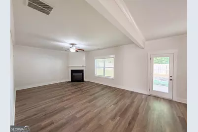 239 Stonecreek Bend, Monroe, GA 30655 - Photo 7