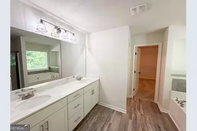 239 Stonecreek Bend, Monroe, GA 30655 - Photo 11