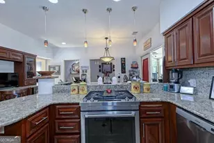101 Cascade Dr, Columbus, GA 31904 - Photo 7