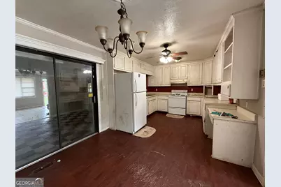 333 Windemere Way, Jonesboro, GA 30238 - Photo 5