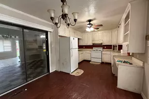 333 Windemere Way, Jonesboro, GA 30238 - Photo 5