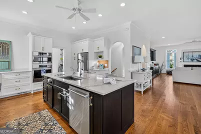 941 Champney, Saint Simons, GA 31522 - Photo 25