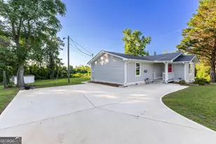 257 Kelly Farm Rd, Newnan, GA 30265 - Photo 7