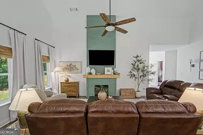 1381 Star Point Road, Carrollton, GA 30116 - Photo 17