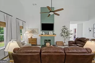 1381 Star Point Rd, Carrollton, GA 30116 - Photo 17