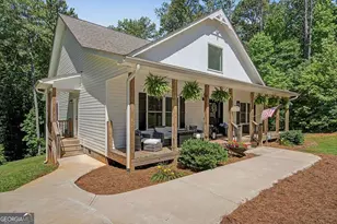 1381 Star Point Rd, Carrollton, GA 30116 - Photo 7
