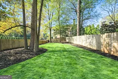 1385 Sylvan Circle NE, Brookhaven, GA 30319 - Photo 19