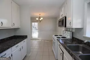 9240 Nova Dr, Gainesville, GA 30506 - Photo 9
