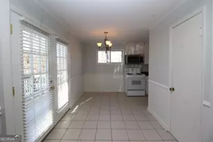 9240 Nova Dr, Gainesville, GA 30506 - Photo 5