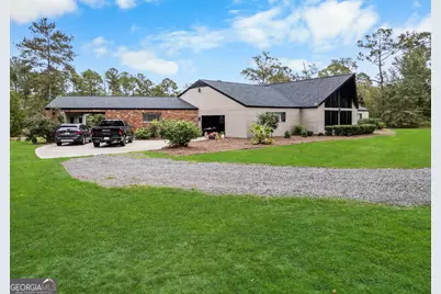 100 Morgan Drive, Jesup, GA 31545 - Photo 17