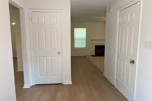 4915 Wolfcreek View, College Park, GA 30349 - Photo 7