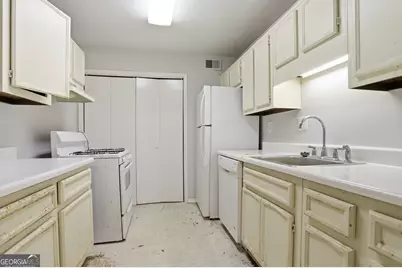 1201 Vicksburg Place, Atlanta, GA 30350 - Photo 9