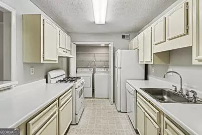 1201 Vicksburg Place, Atlanta, GA 30350 - Photo 11