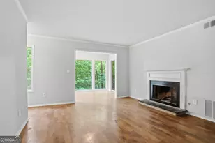 1201 Vicksburg Pl, Atlanta, GA 30350 - Photo 5