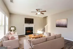 870 Walnut Woods Dr, Braselton, GA 30517 - Photo 3