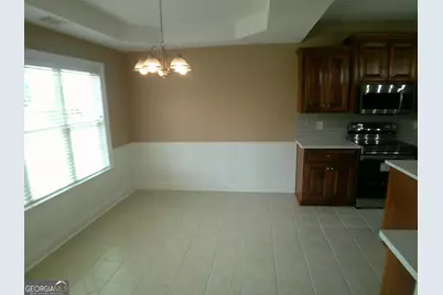 318 Lovorn Circle, Warner Robins, GA 31088 - Photo 3