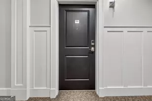 2277 Peachtree Rd NE, Atlanta, GA 30309 - Photo 23