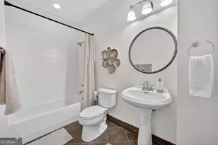 2277 Peachtree Rd NE, Atlanta, GA 30309 - Photo 15