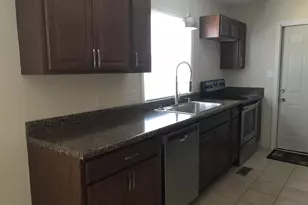 131 Pineview Dr, Athens, GA 30605 - Photo 3