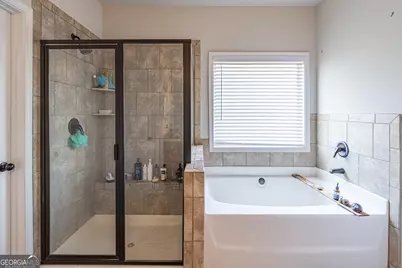 5703 Shore Isle Court, Flowery Branch, GA 30542 - Photo 23