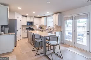 5703 Shore Isle Ct, Flowery Branch, GA 30542 - Photo 13