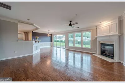300 Balaban Circle, Woodstock, GA 30188 - Photo 3