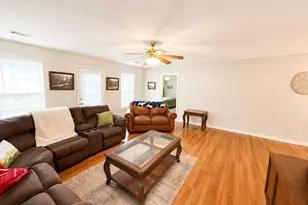 64 Edinburgh Dr, Tifton, GA 31793 - Photo 3