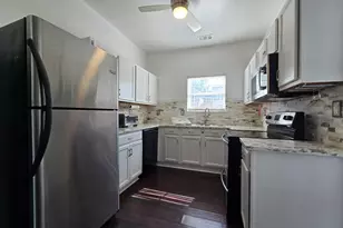 4761 Highpoint Way, Atlanta, GA 30349 - Photo 7