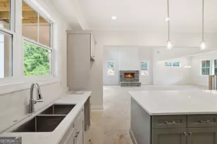 109 Grove Park Dr, Cornelia, GA 30531 - Photo 13