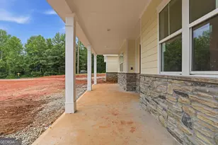 109 Grove Park Dr, Cornelia, GA 30531 - Photo 3