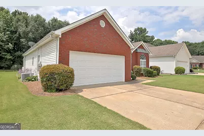 385 Autumn Glen Circle, Fayetteville, GA 30215 - Photo 7