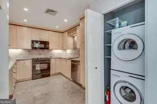 147 15th St NE, Atlanta, GA 30309 - Photo 11