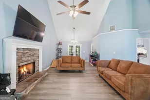 6338 Clearbrook Dr, Flowery Branch, GA 30542 - Photo 13