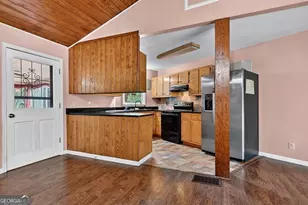 1076 Riverview Dr, Ellijay, GA 30540 - Photo 9