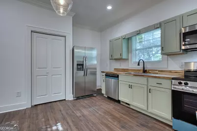 11 Cherokee Street SW, Rome, GA 30161 - Photo 13