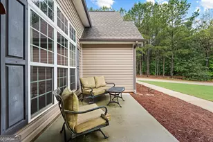 234 Emmett Young Rd, Grantville, GA 30220 - Photo 9