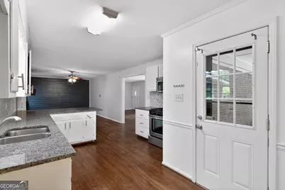 3790 William Paul Drive, Austell, GA 30106 - Photo 9