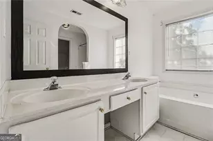 715 Sylvia Ct, Riverdale, GA 30296 - Photo 9